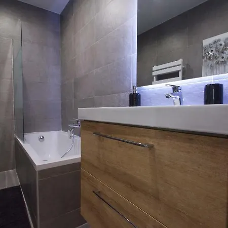 Apartamento Deco Design Haut Standing Au Calme Au Coeur De Garibaldi Nice