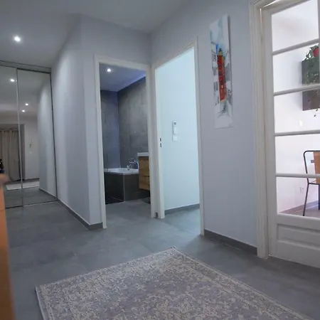 Apartamento Deco Design Haut Standing Au Calme Au Coeur De Garibaldi