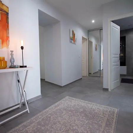 Deco Design Haut Standing Au Calme Au Coeur De Garibaldi Apartamento Nice